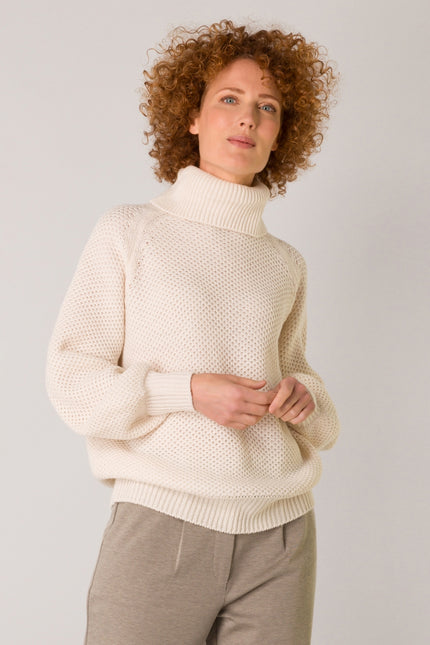 Ewa Sandy White knitted jumper-Jumpers-Yest-Urbanheer