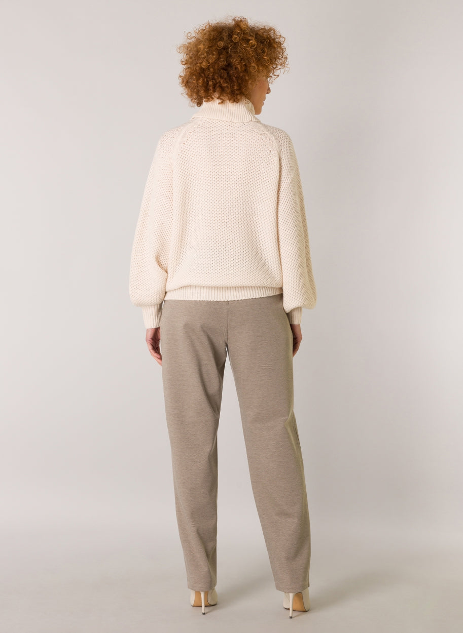 Ewa Sandy White knitted jumper-Jumpers-Yest-Urbanheer