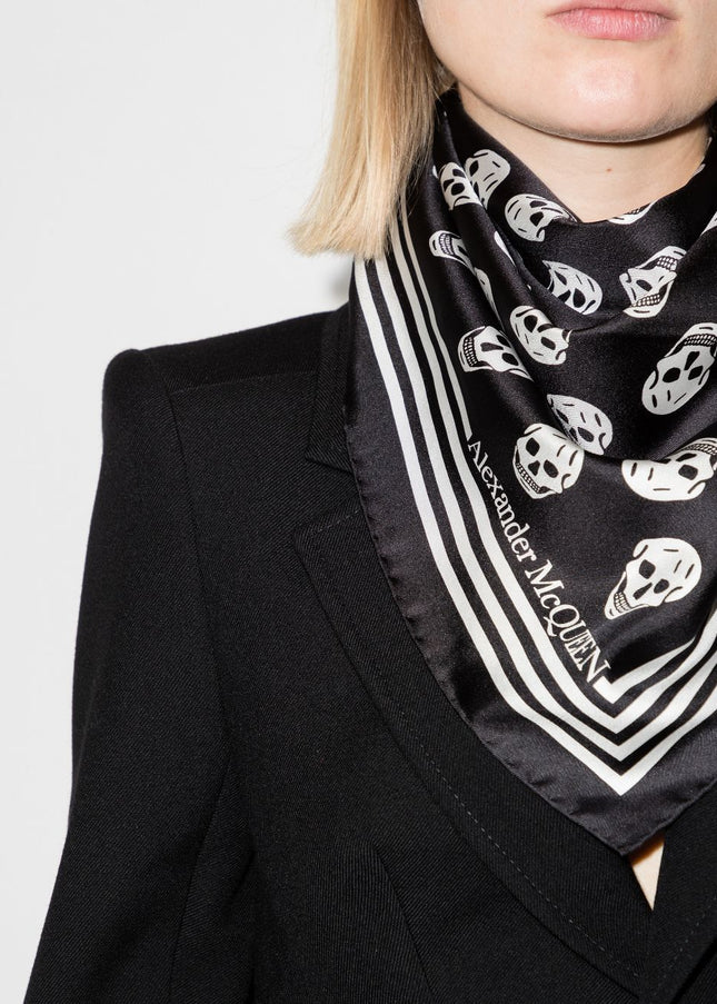 Alexander McQueen Scarfs Black