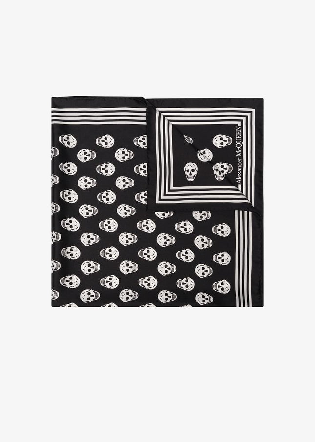 Alexander McQueen Scarfs Black