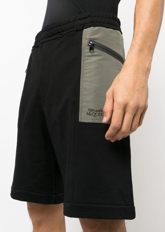 Alexander McQueen Shorts Black