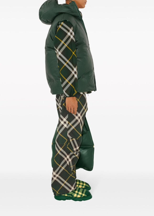 Burberry Trousers Green