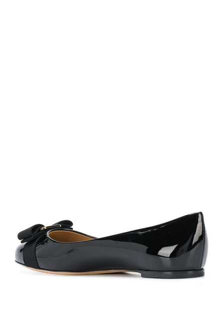 Ferragamo Flat shoes Black