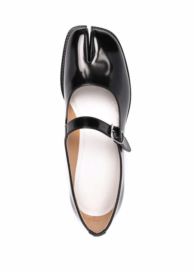 Maison Margiela Flat shoes Black