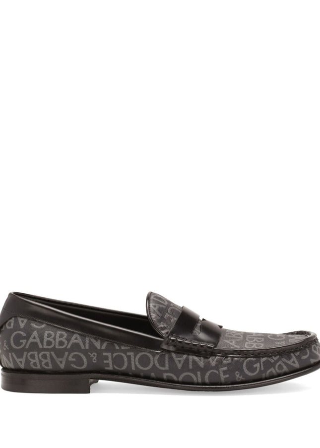 Dolce & Gabbana Flat shoes Black