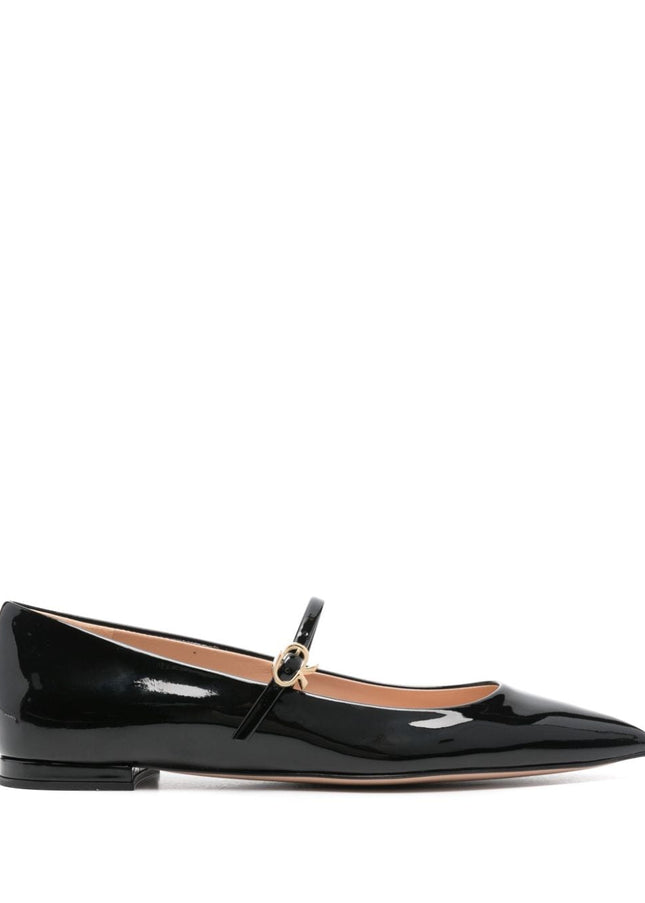 Gianvito Rossi Flat shoes Black