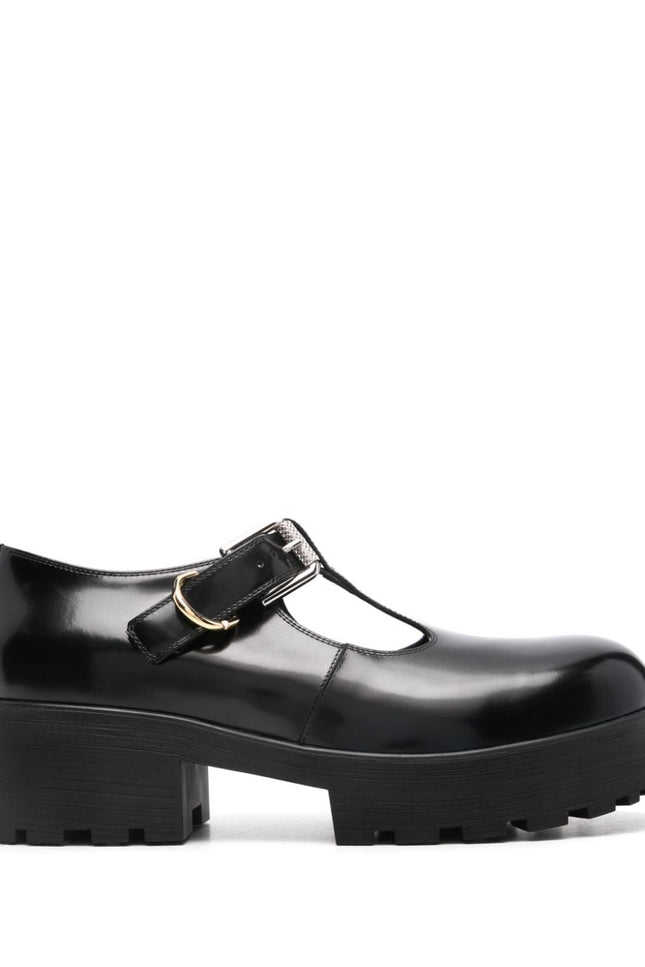 Givenchy Flat shoes Black