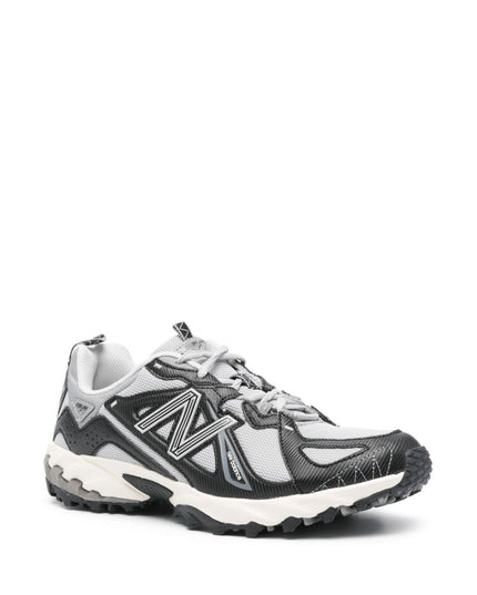 New Balance Sneakers Black