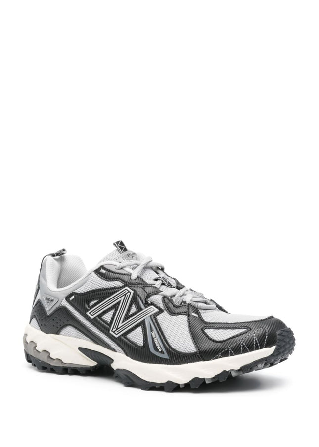 New Balance Sneakers Black