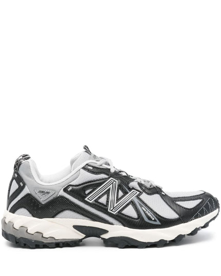 New Balance Sneakers Black