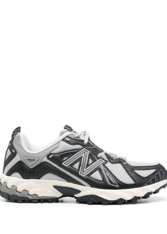 New Balance Sneakers Black