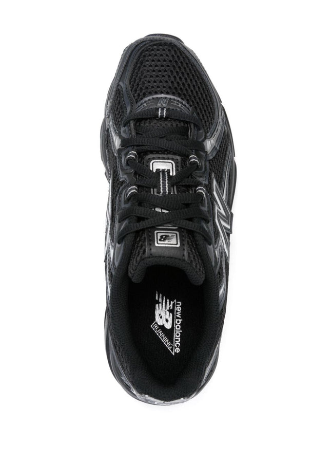 New Balance Sneakers Black