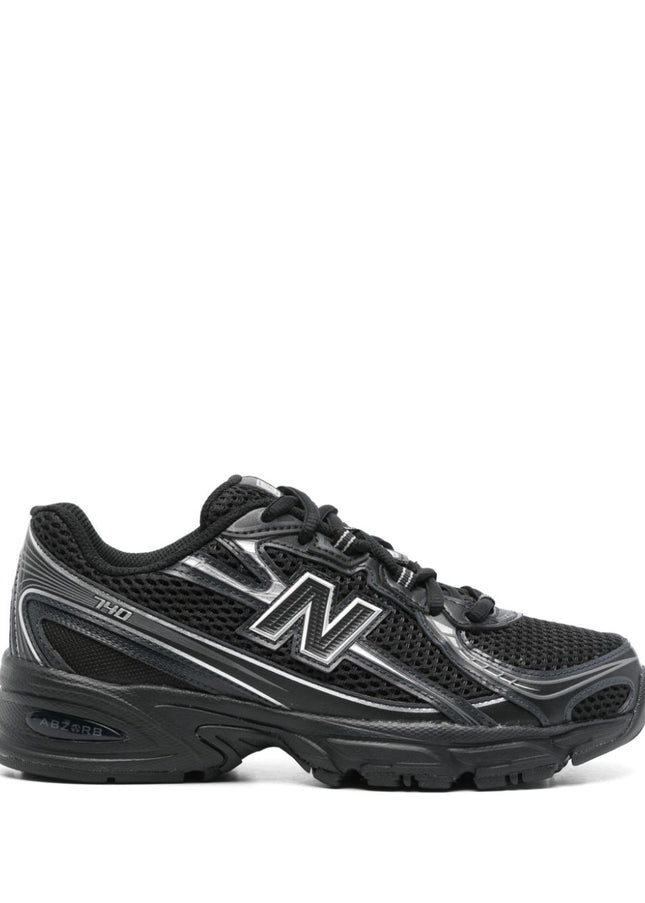 New Balance Sneakers Black