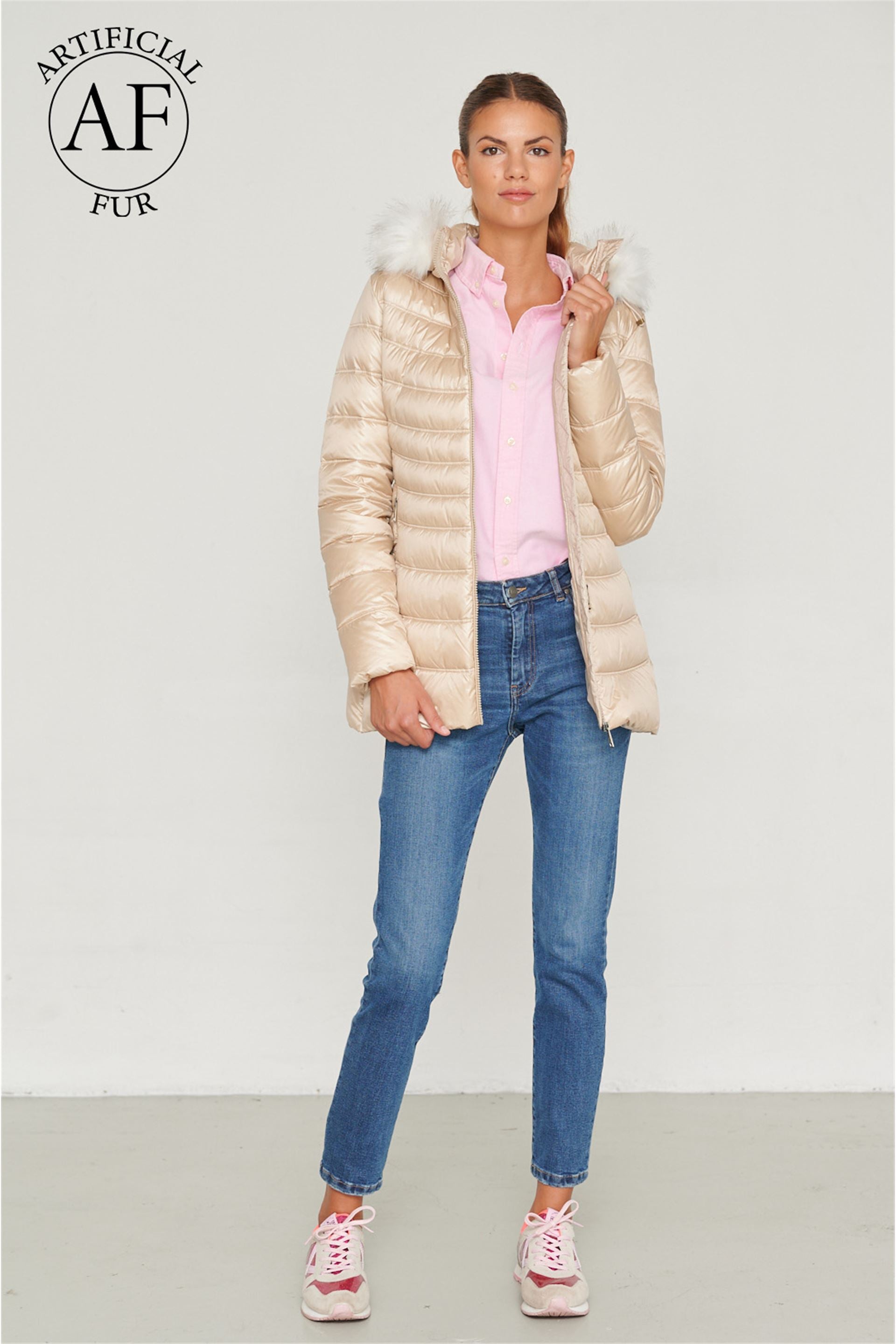 Lion Lux Women Jacket-Clothing - Women-Henry Arroway-Urbanheer