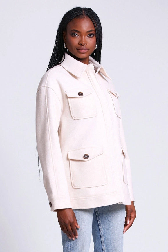 Relaxed Utility Shacket Ivory-Jacket-Avec Les Filles-Urbanheer