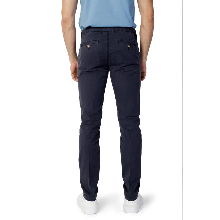 Blauer Men Trousers-Blauer-Urbanheer