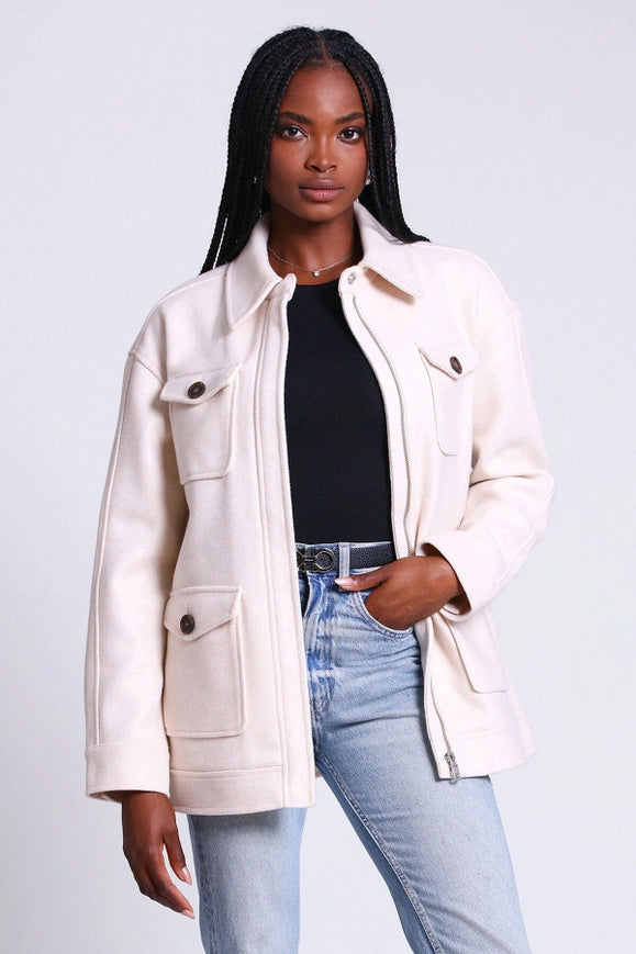 Relaxed Utility Shacket Ivory-Jacket-Avec Les Filles-Urbanheer