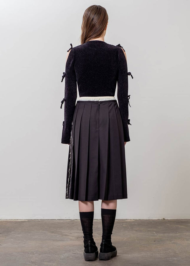 Cut-Out Ribbon Sweater-Moon River-Urbanheer