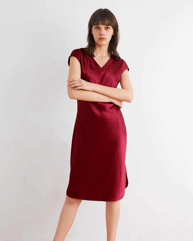 Relaxed Fit Night Gown Claret-Night Gown-MommeSilk-Urbanheer