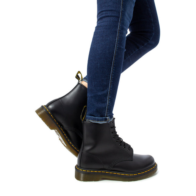 Dr. Martens Women Boots-Shoes - Women-Dr. Martens-Urbanheer