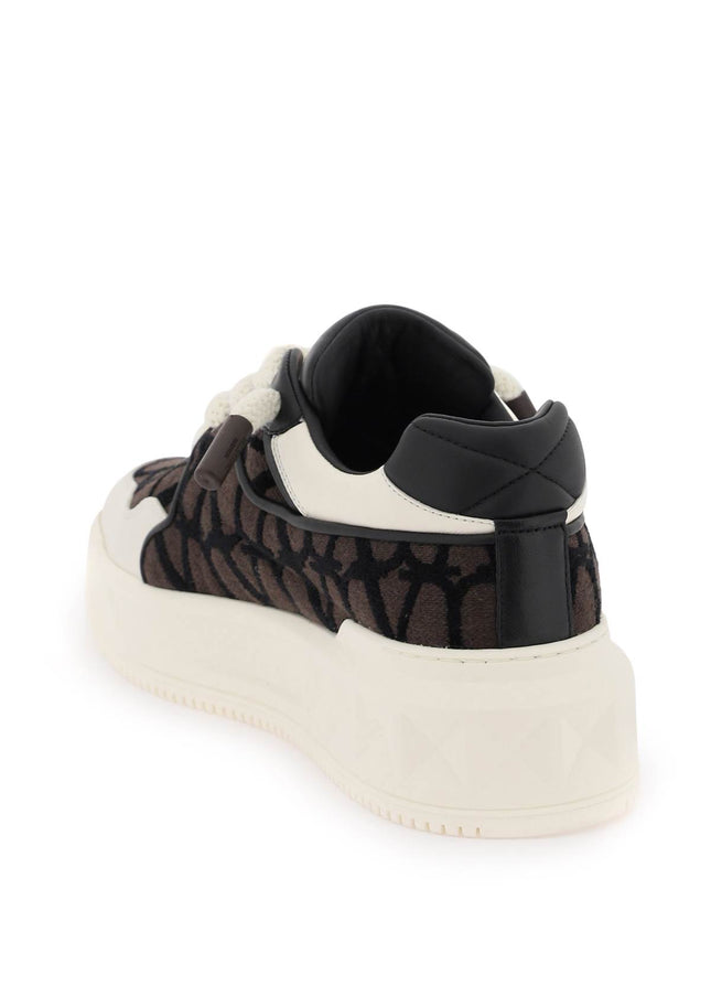 Valentino Garavani one stud xl low-top sneakers