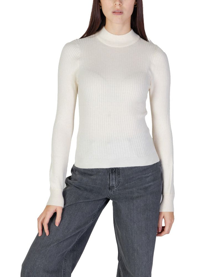 Only Cream Viscose Sweater