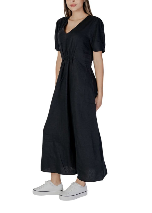 B.Young Black Linen Dress