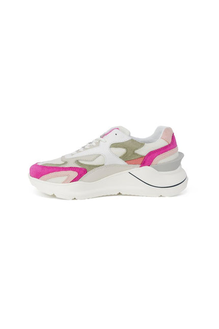 D.A.T.E Pink Suede Sneaker