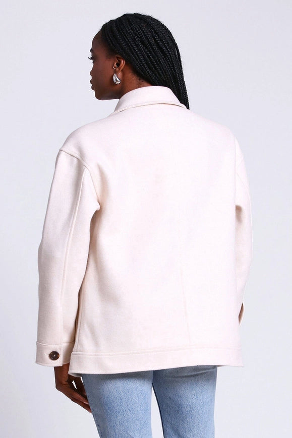 Relaxed Utility Shacket Ivory-Jacket-Avec Les Filles-Urbanheer