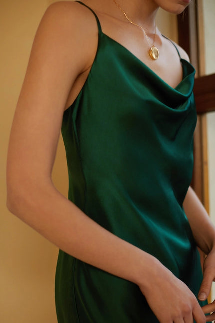 Gorgeous Silk Chemise Emerald Green-Chemise-MommeSilk-Urbanheer