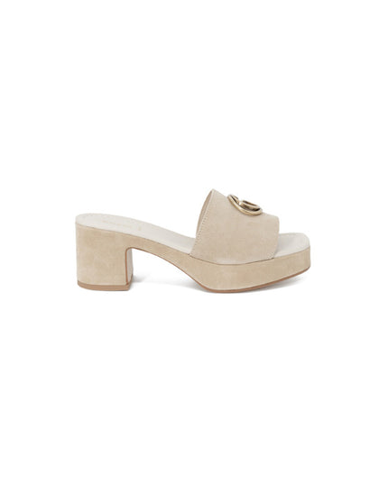 Guess Women Sandals-Shoes Sandals-Guess-beige-35-Urbanheer