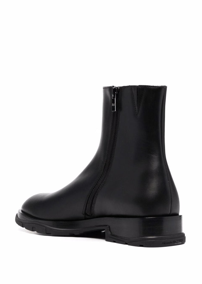 Alexander McQueen Boots Black