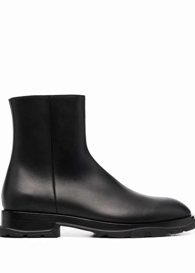 Alexander McQueen Boots Black