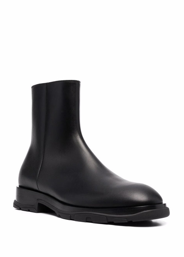 Alexander McQueen Boots Black