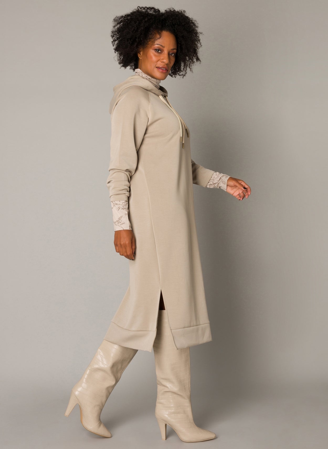 Emma luxuriously soft fabric and a practical hood-Dresses-Yest-Urbanheer