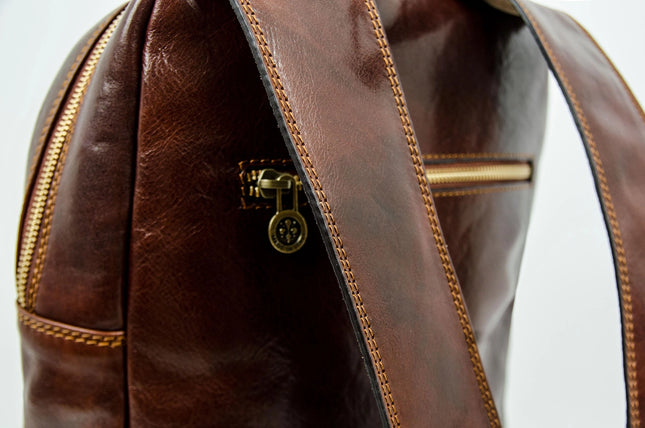 Brown Large Leather Backpack - L.A. Confidential Brown