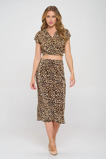 Animal Print Plisse V Neck Crop Top with Elastic