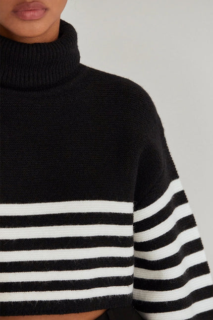 Avery Turtle Neck Striped Sweater Top BLACK/WHITE