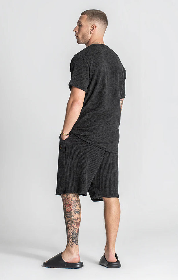 BLACK RESORT TEE-Tee-Gianni Kavanagh-Urbanheer