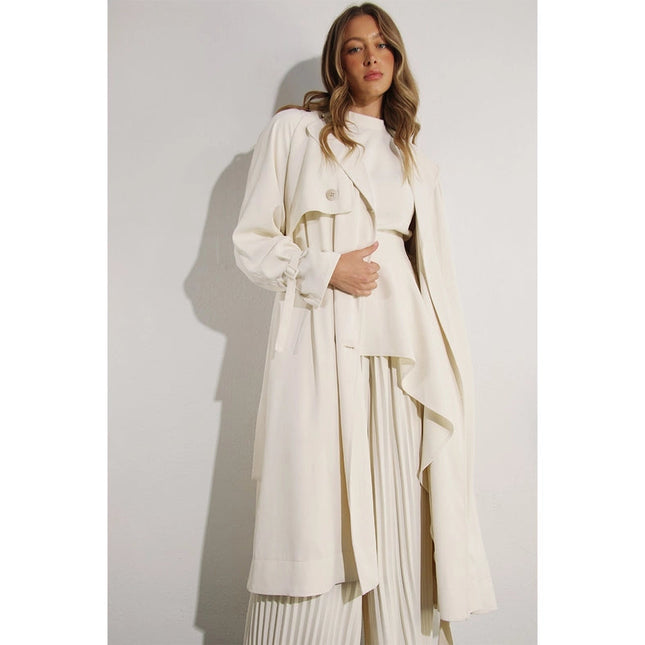 Back Pleated Trench Coat CREAM