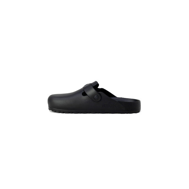 Birkenstock                      Men Slippers