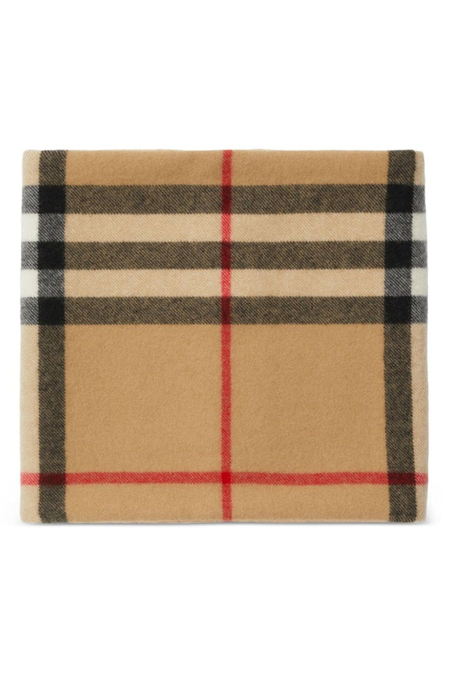 Burberry Scarfs Beige