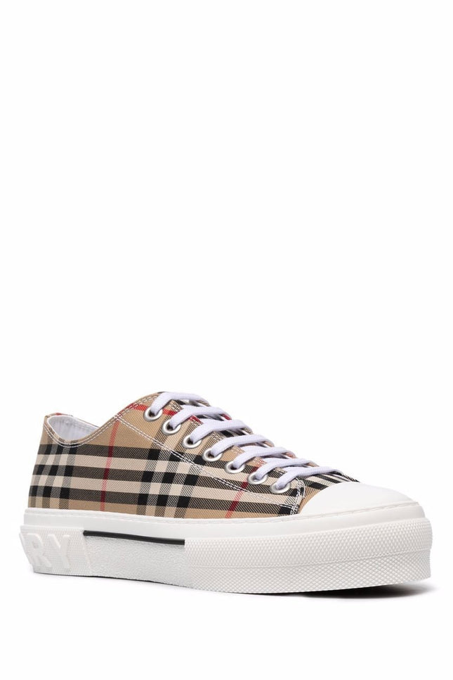 Burberry Sneakers Beige