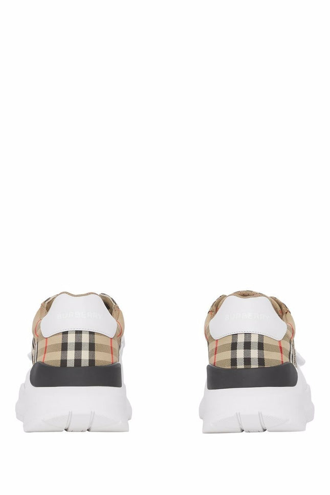 Burberry Sneakers Beige