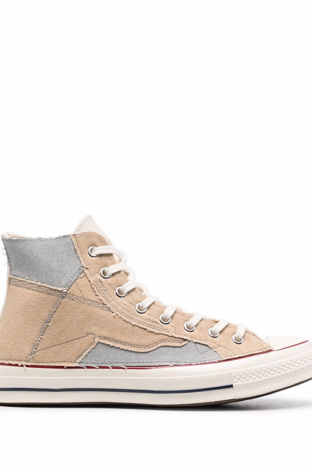 Converse Sneakers Beige