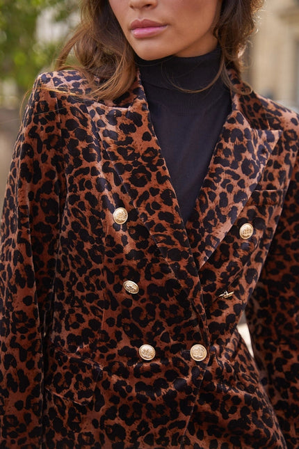 Cross Fitted Leopard Velvet Jacket Camel