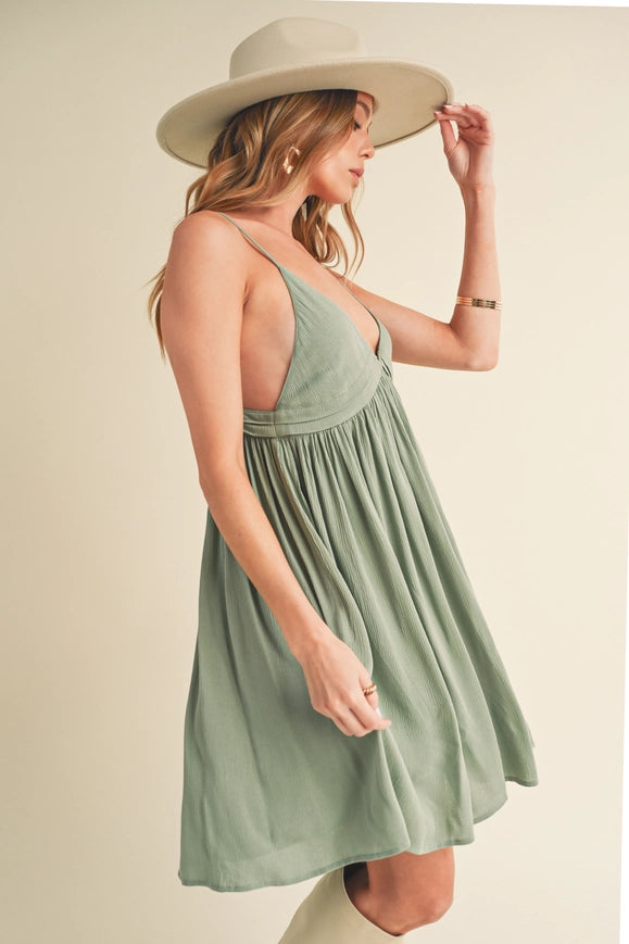 Darsi Dress Pale Green-Dress-AEMI + CO-Urbanheer