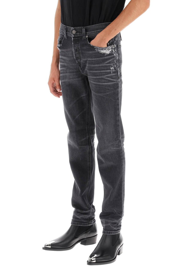 Diesel 023 d-finitive regular fit jeans-men > clothing > jeans > jeans-Diesel-Urbanheer