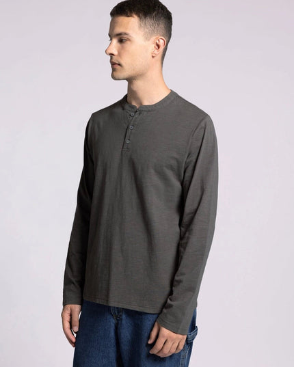 Earle Top - Long Sleeve Henley SLATE BLACK