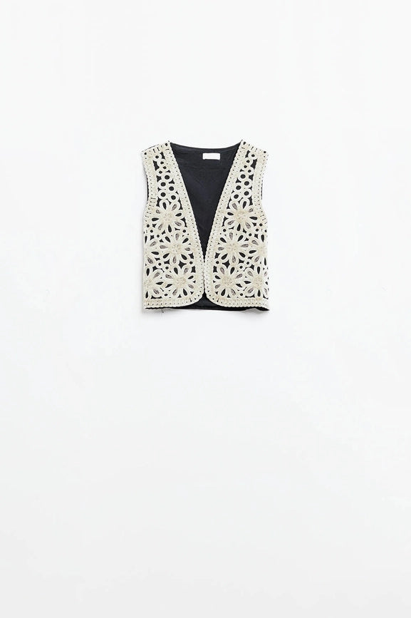 Embroidery Velvet Short Vest in White